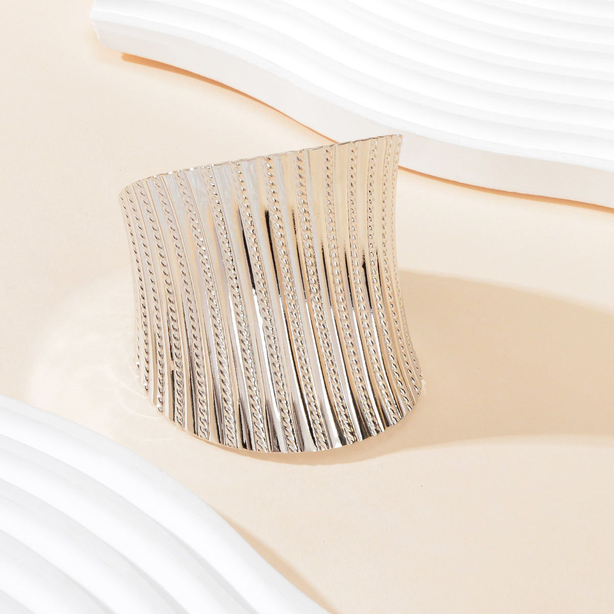 Party Dance Accessories Exaggerated Silver Ripple Wide Geometric Cuffs Bangle for Women
