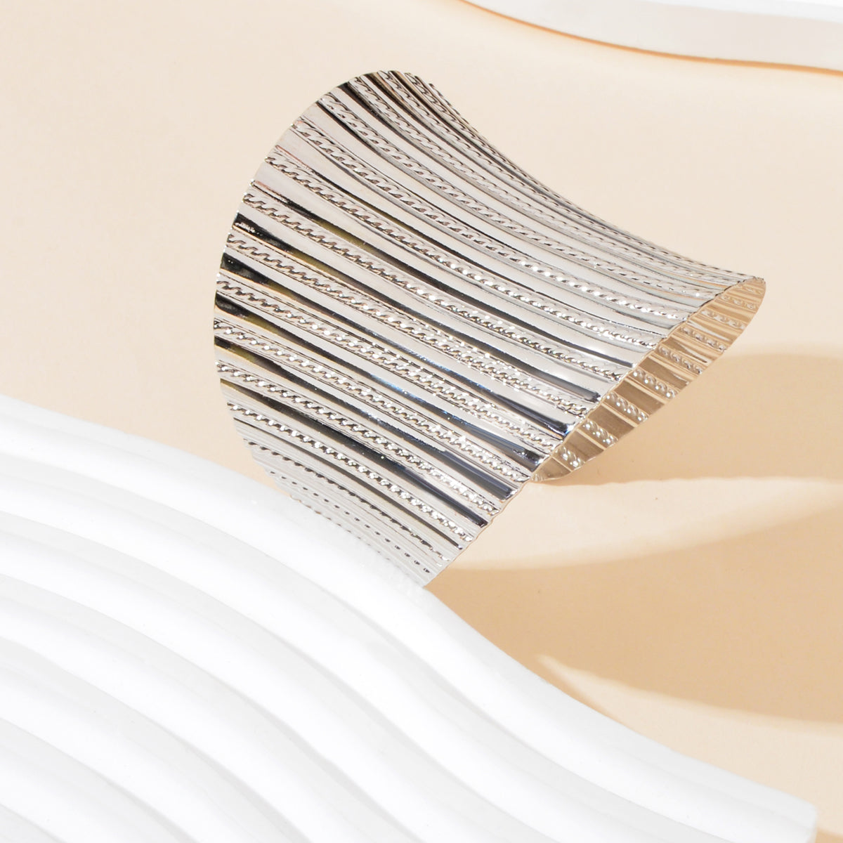 Party Dance Accessories Exaggerated Silver Ripple Wide Geometric Cuffs Bangle for Women
