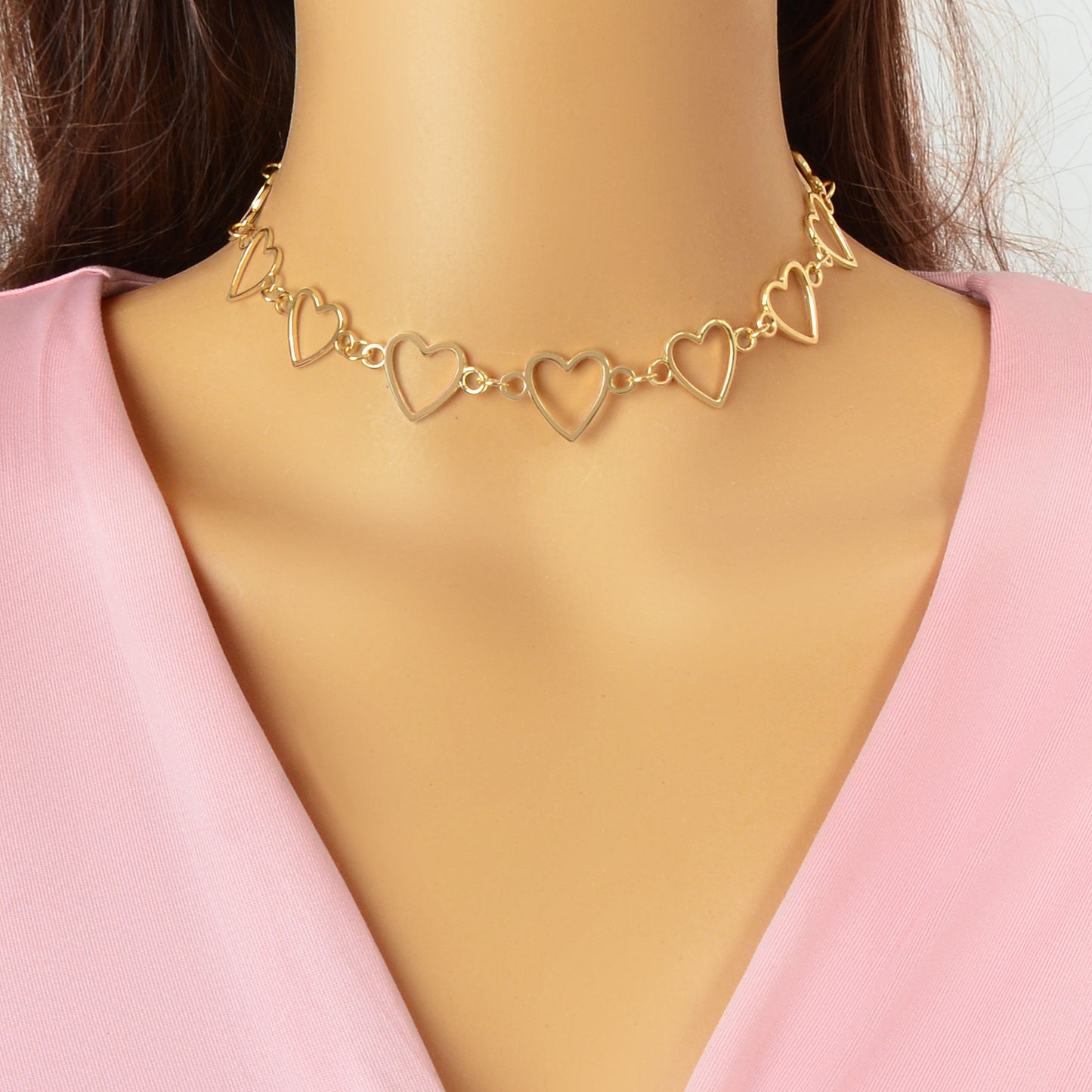 Fashion Jewelry Golden Hollow Heart Collar Metal Necklace Trendy Accessories