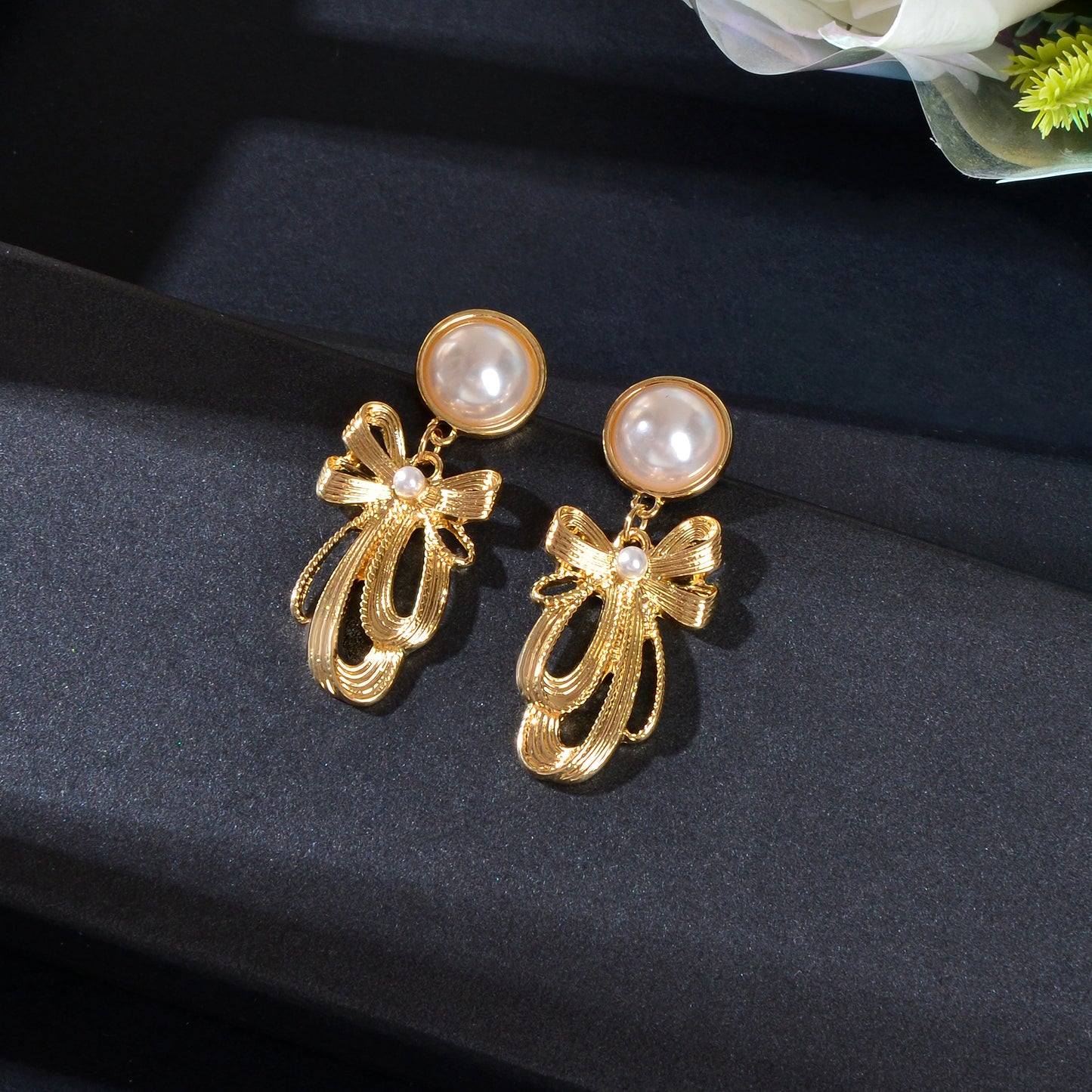 Imitation Pearl Decor Golden Bow Dangle Earrings Party Daily Festival Jewelry Gift