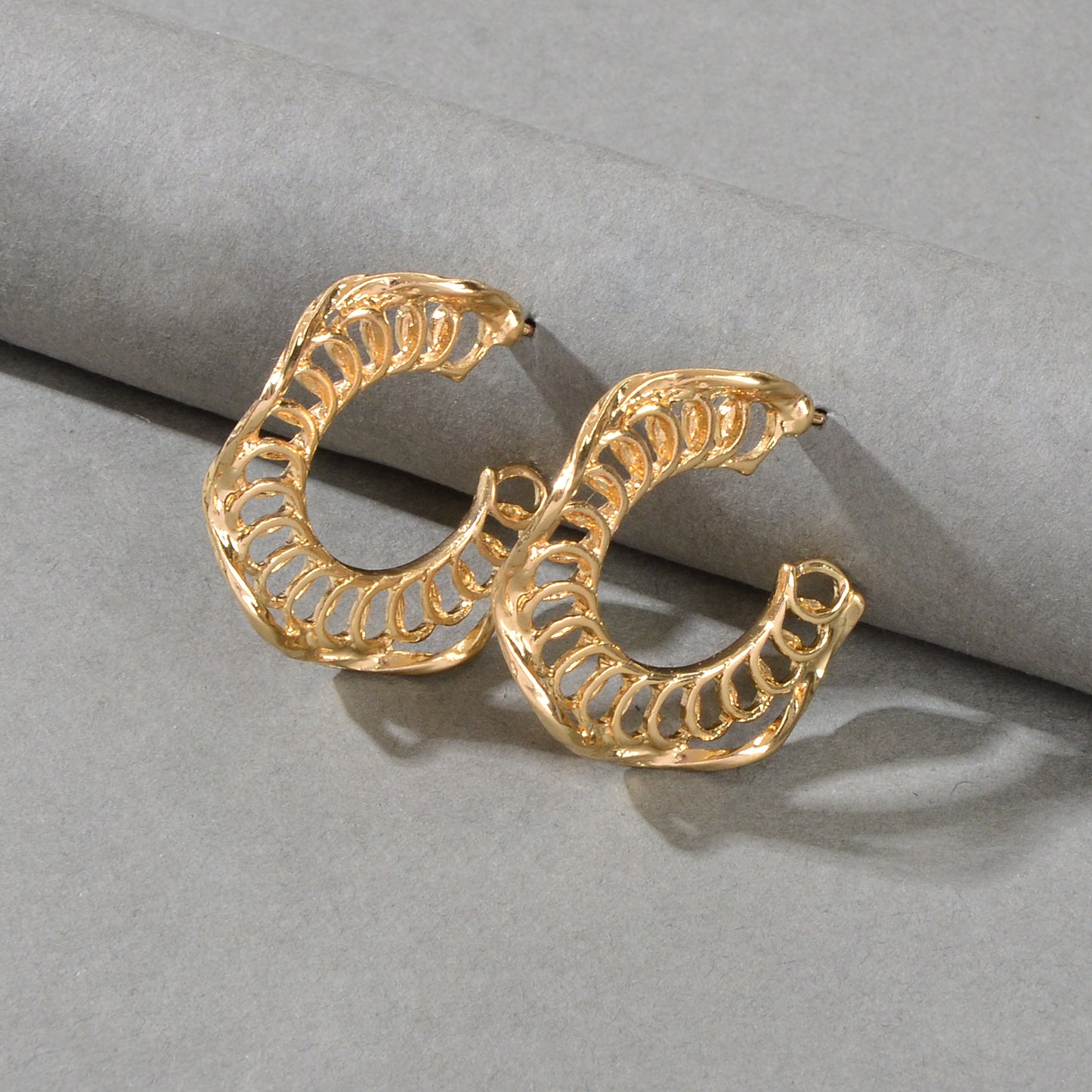 Classic Gold Plated Circle Open Half Hoop Huggie Chunky Wrap Cuffs Stud Earrings