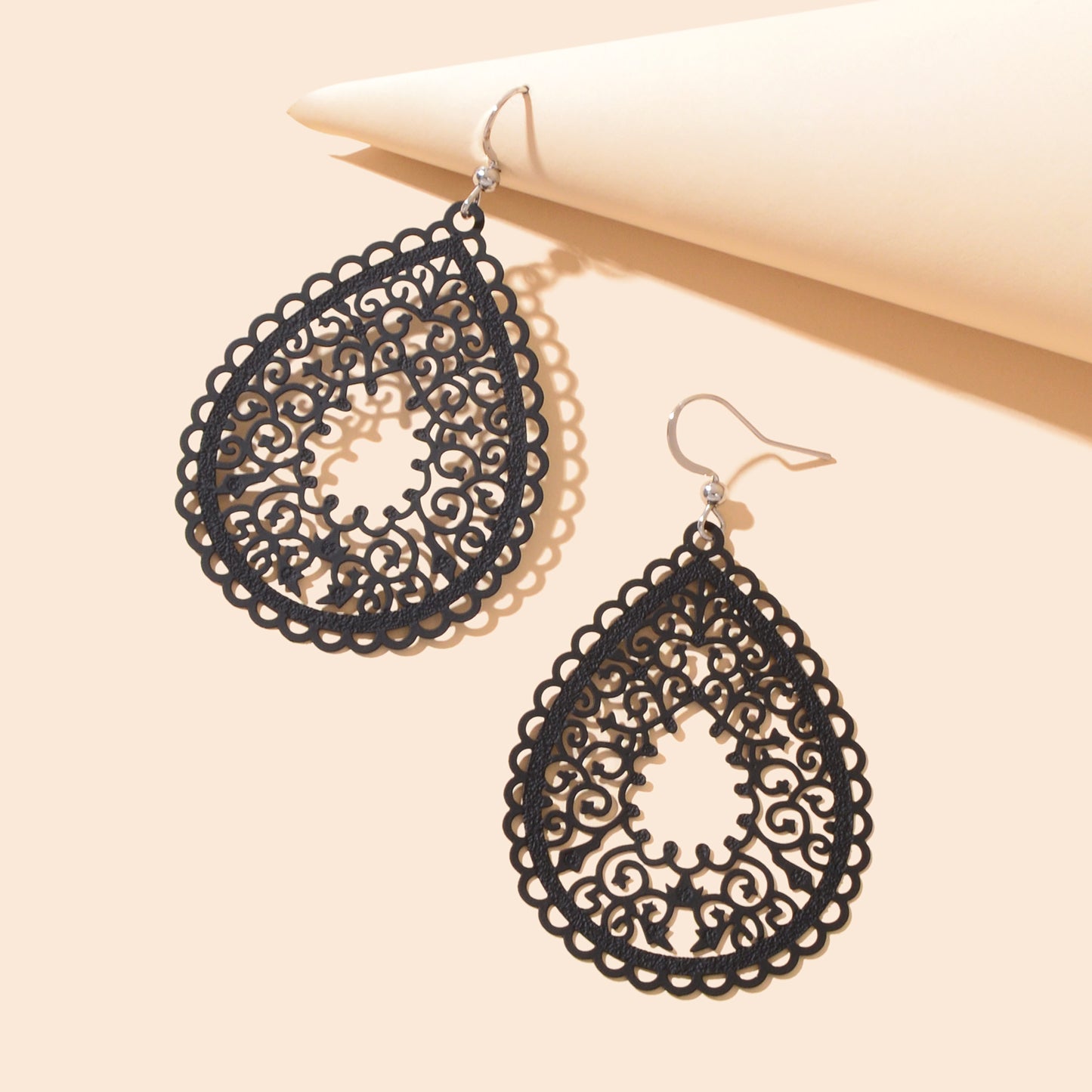 Fashion Hollow Black Green Geometric Water Drop Earrings Party Daily Holiday Jewelry
