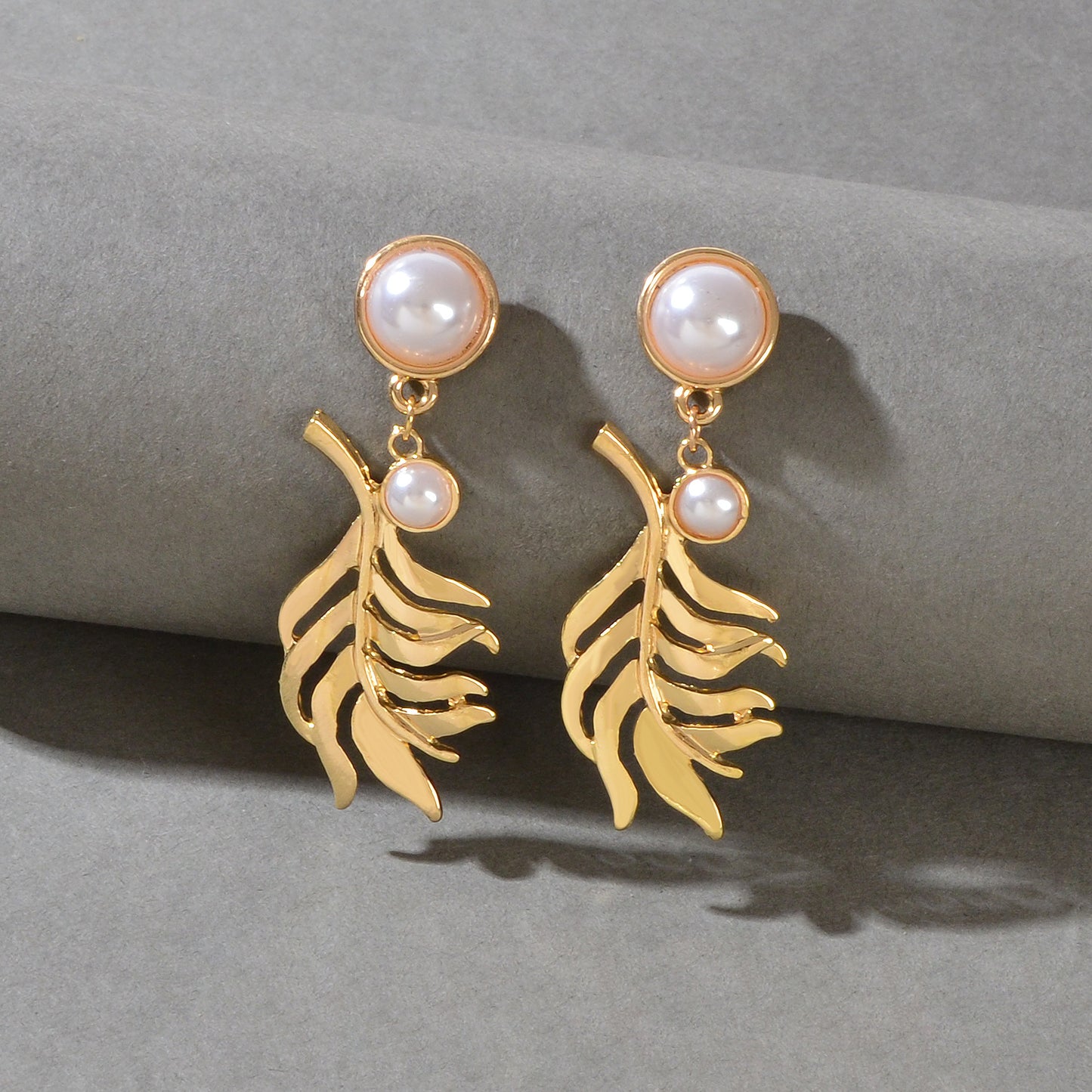 Fashion Party Daily Jewelry Imitation Pearl Decor Golden Leaf Design Metal Dangle Earrings