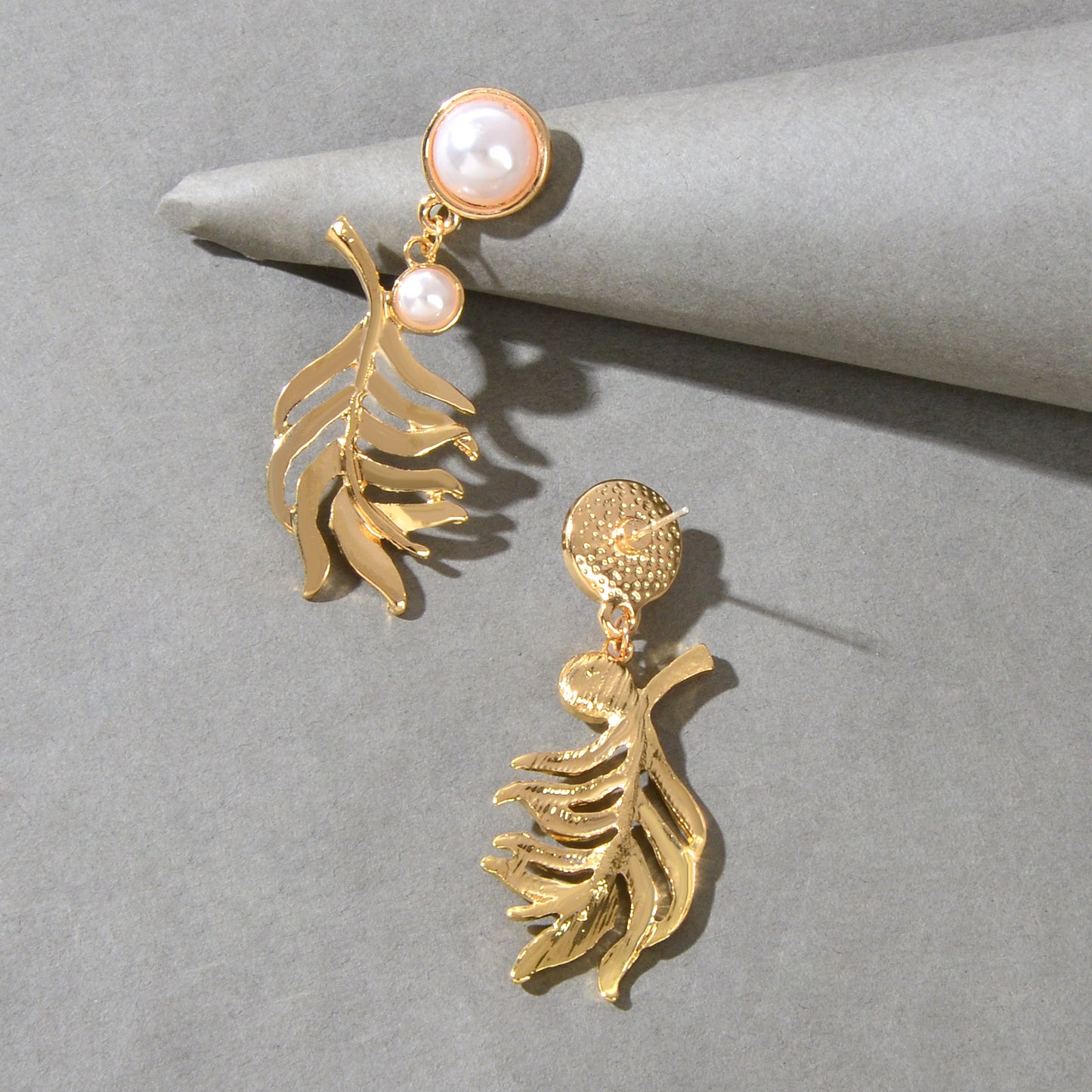 Fashion Party Daily Jewelry Imitation Pearl Decor Golden Leaf Design Metal Dangle Earrings