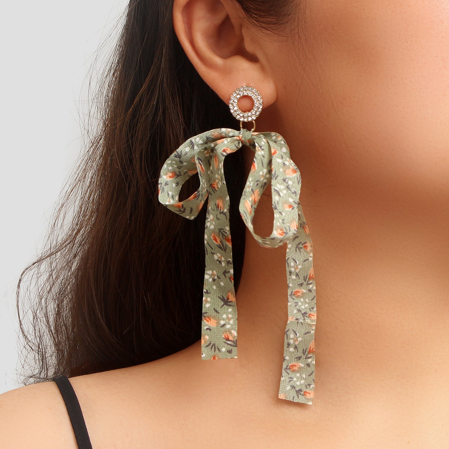 Rural Rhinestone Circle Flower Pattern Fabric Bow Dangle Earrings Beach Vacation Photoshoot Jewelry