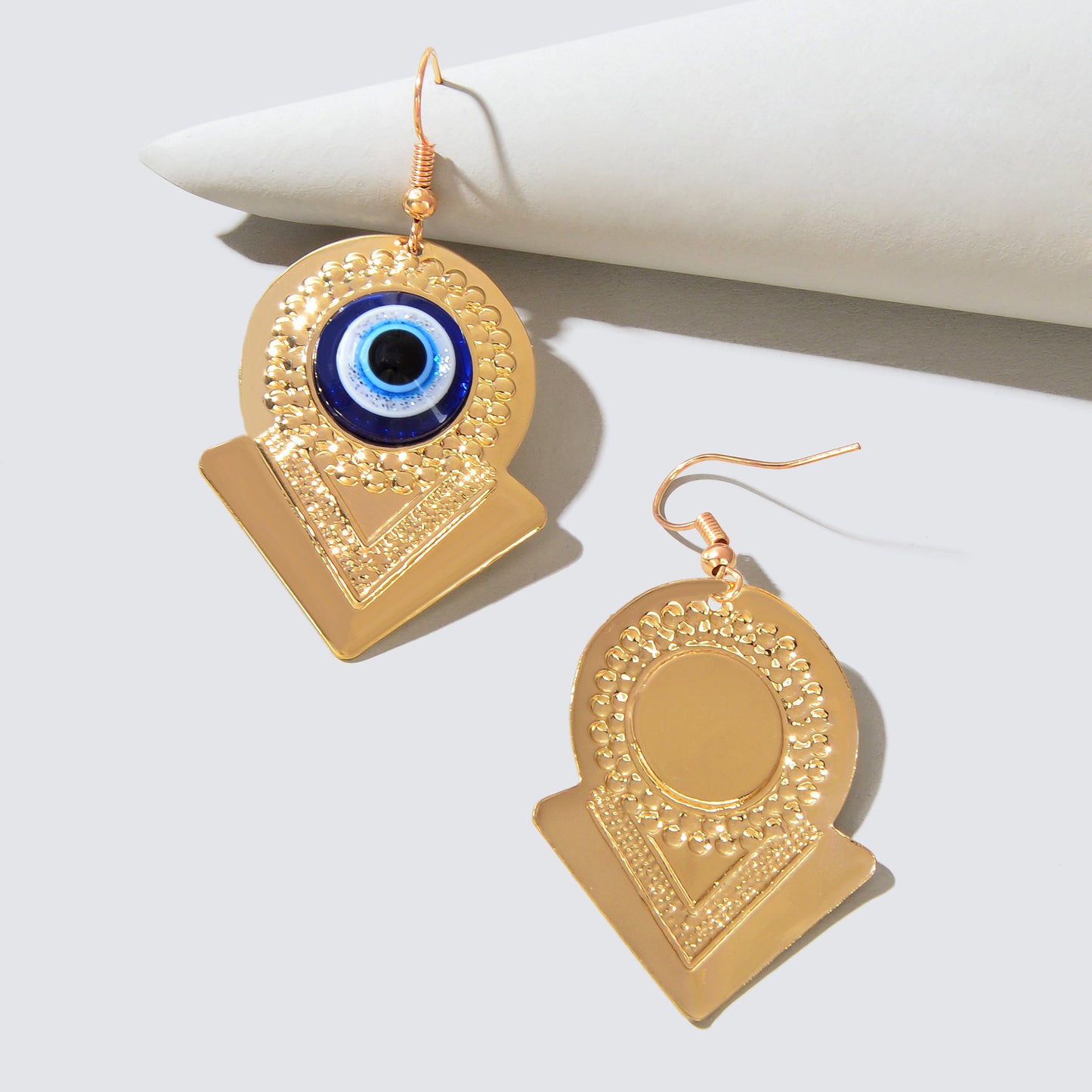 Stylish Blue Eye Golden Round Arrow Dangle Earrings for Women Party Daily Jewelry
