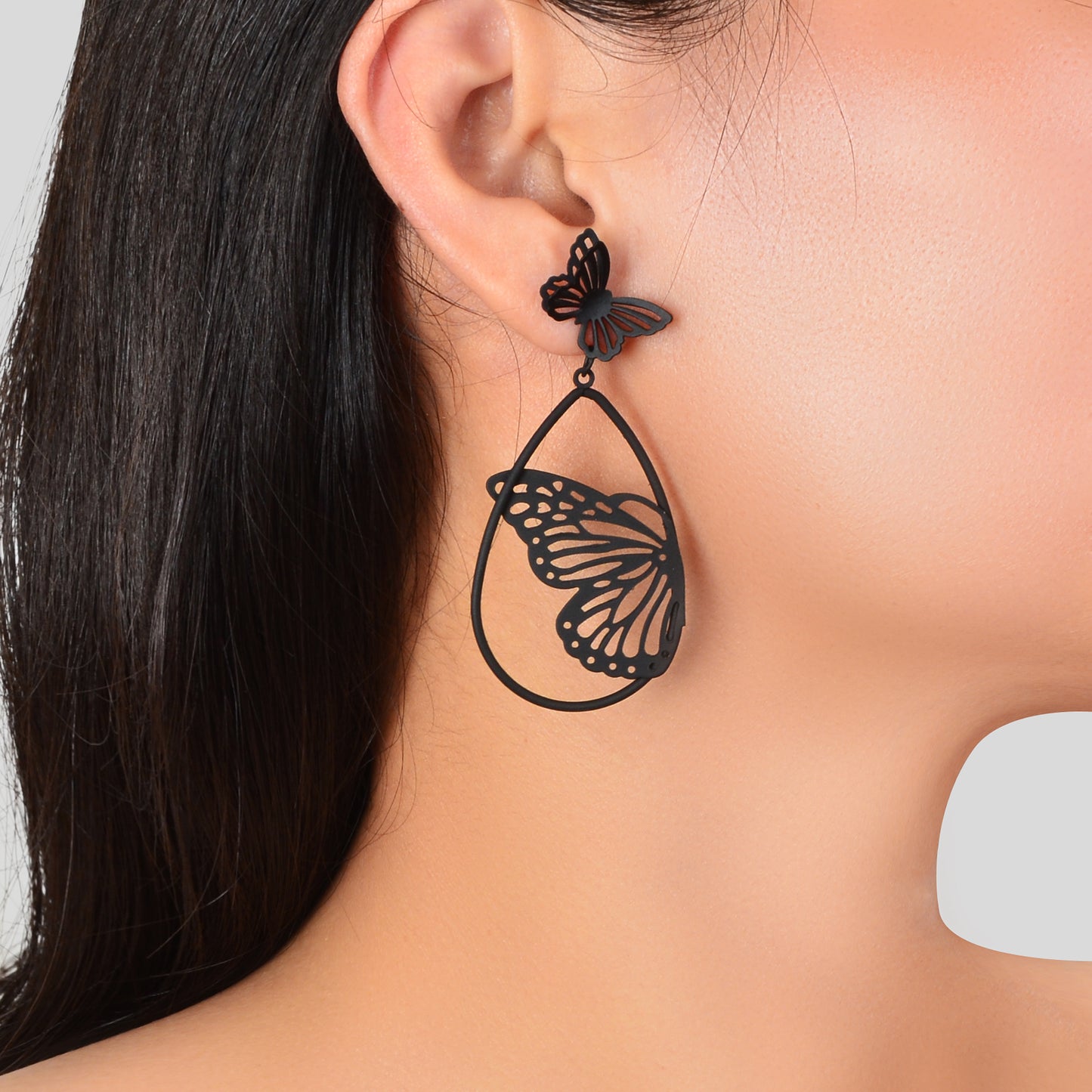 New Retro Black Hollow Butterfly Water Drop Earrings Party Decoration for Women