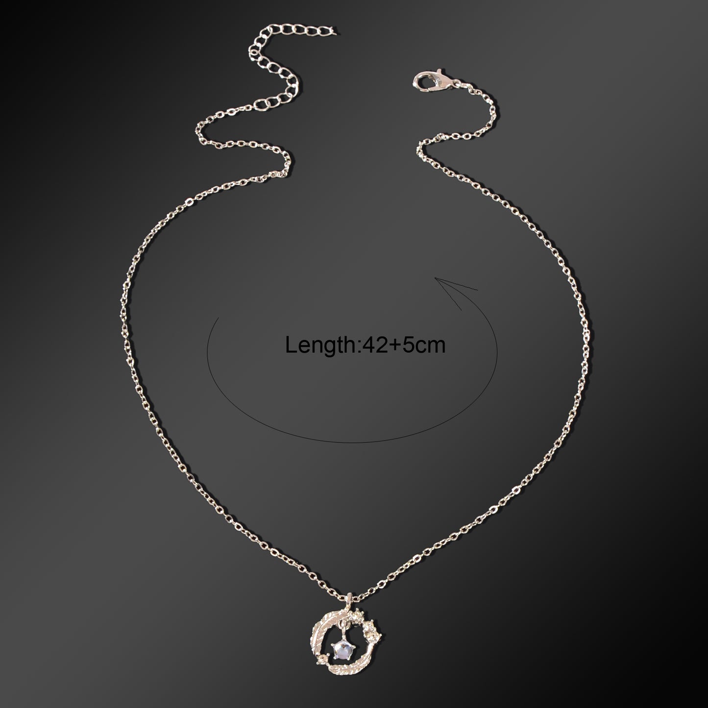 Festival Jewelry Gift Silvery Chain Rhinestone Decor Circle Pendant Necklace for Women
