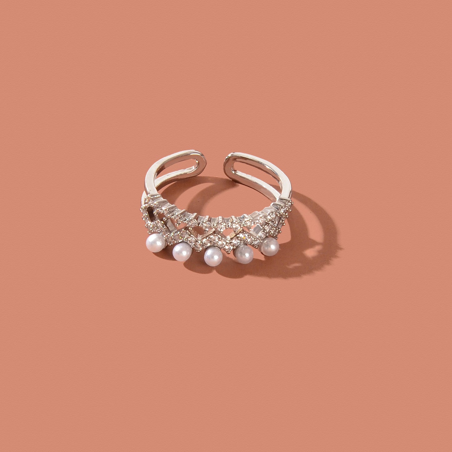 Luxurious Wedding Engagement Jewelry Imitation Pearl Rhinestone Decor Silvery Finger Ring