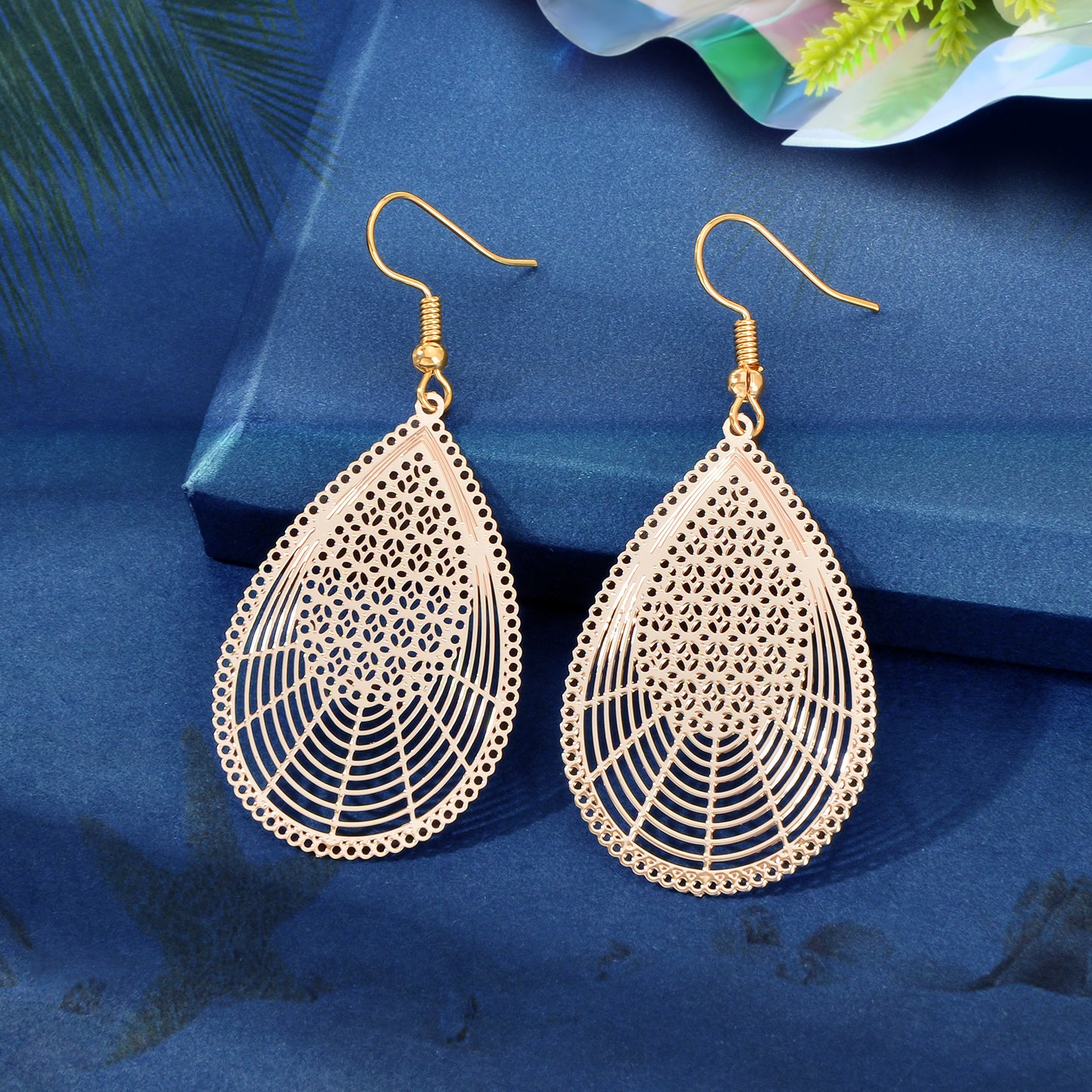 Elegant Hollow Rose Golden Water Drop Earrings Party Daily Social gatherings Geometric Jewelry