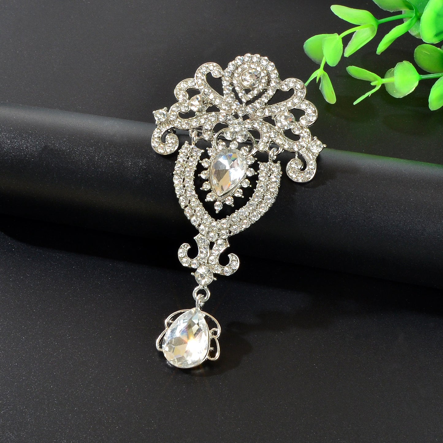 Luxurious Rhinestone Decor Silvery Flower Water Drop Design Brooch Pin Women Banquet Jewelry Accessories