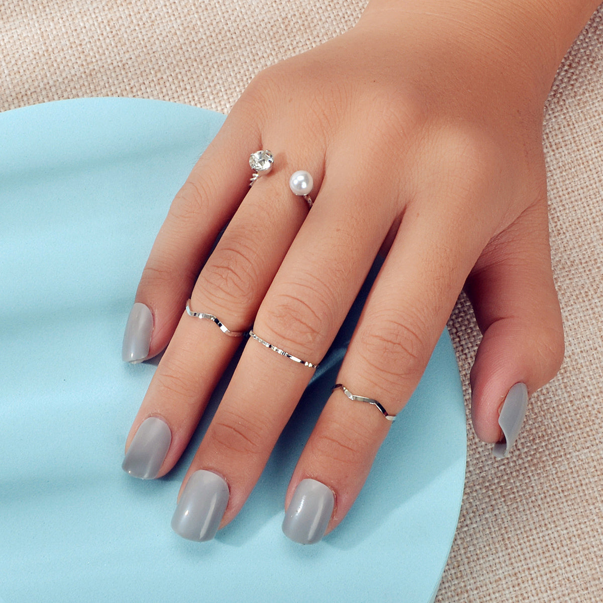 4 pcs Trendy Minimalist Silver Geometric Stackable Multiple Midi Finger Ring Set