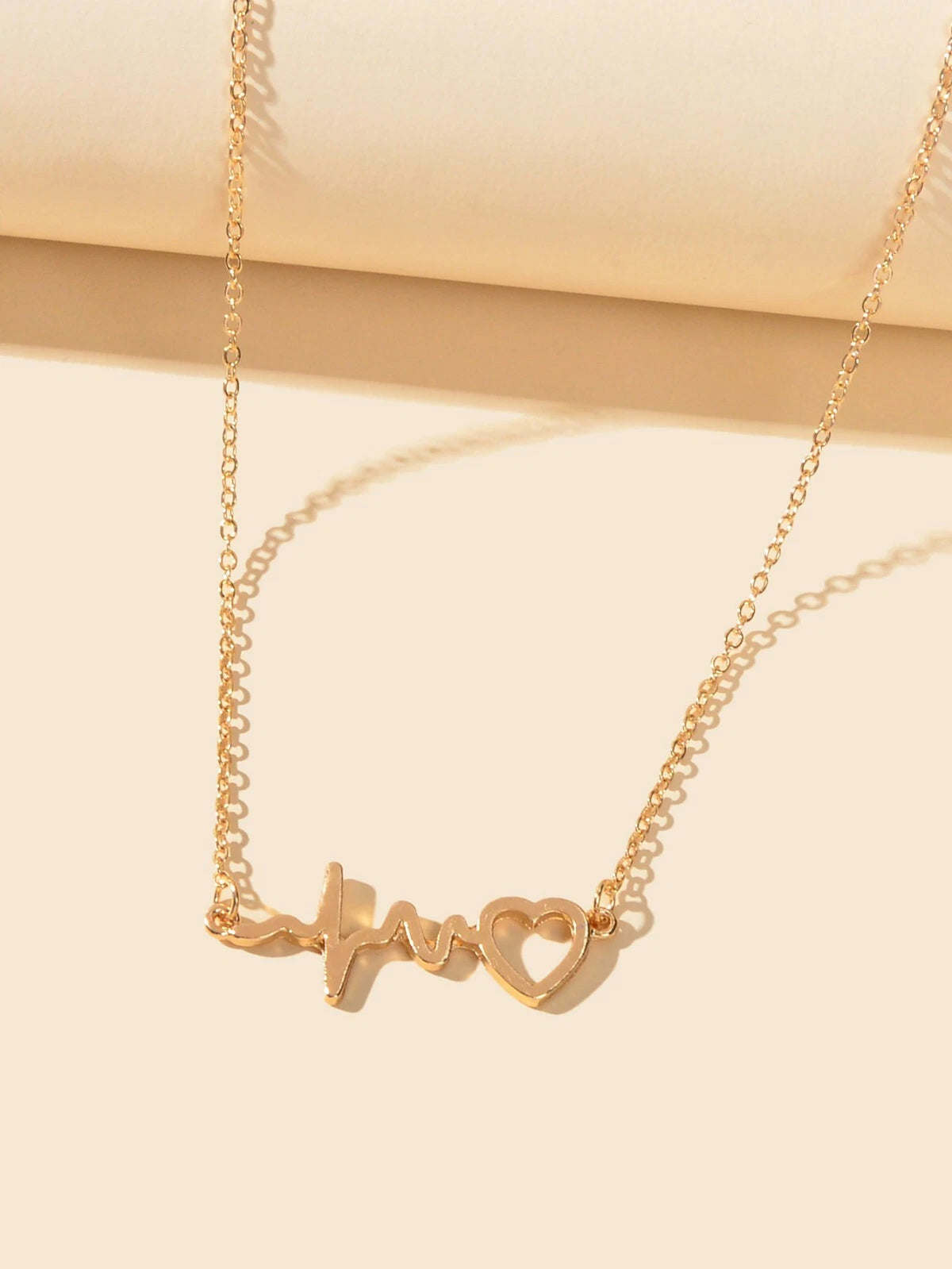 Minimalist Jewelry Gold Silver Chain Heartbeat Pendant Necklace Party Decoration