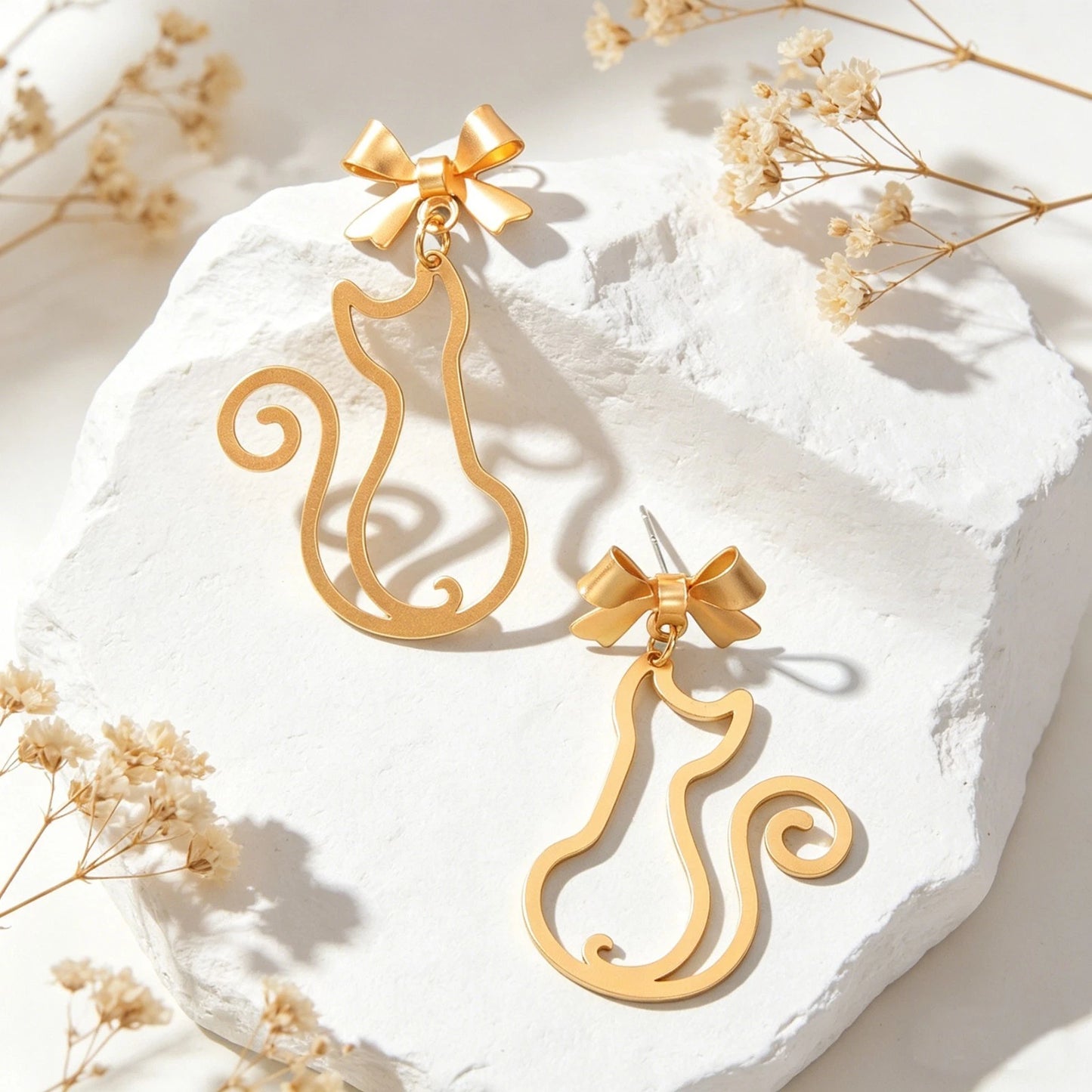 Kawaii Aesthetic Hollow Bow Tie Cat Dangle Earrings Animals Design Accessories