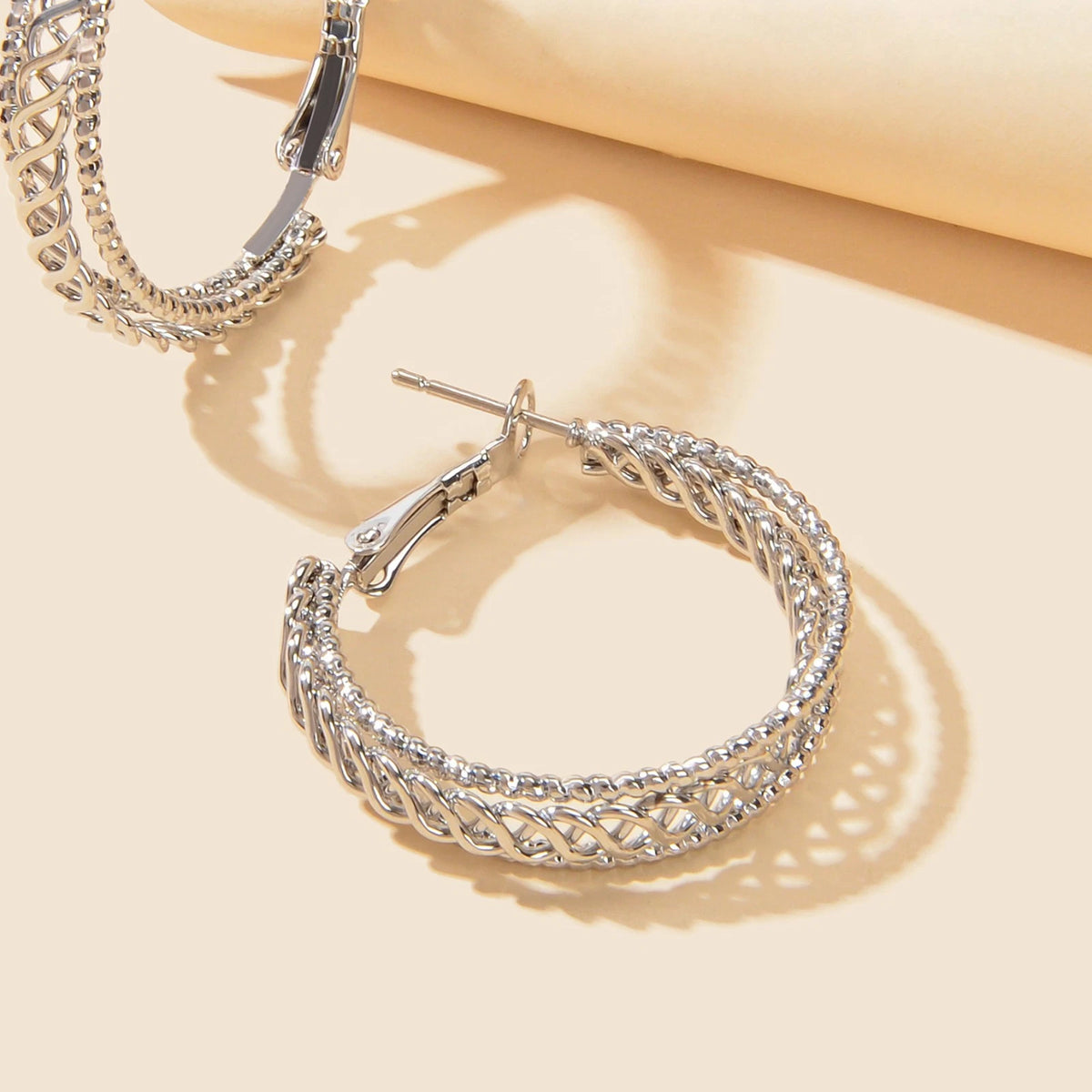 Women Gold Hollow Out Chunky Thick Open Twisted Huggie Statement Hoop Earrings