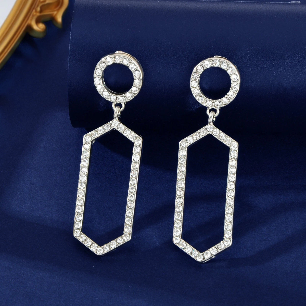 Luxurious Rhinestone Decor Geometric Dangle Earrings Good Quality Accessories
