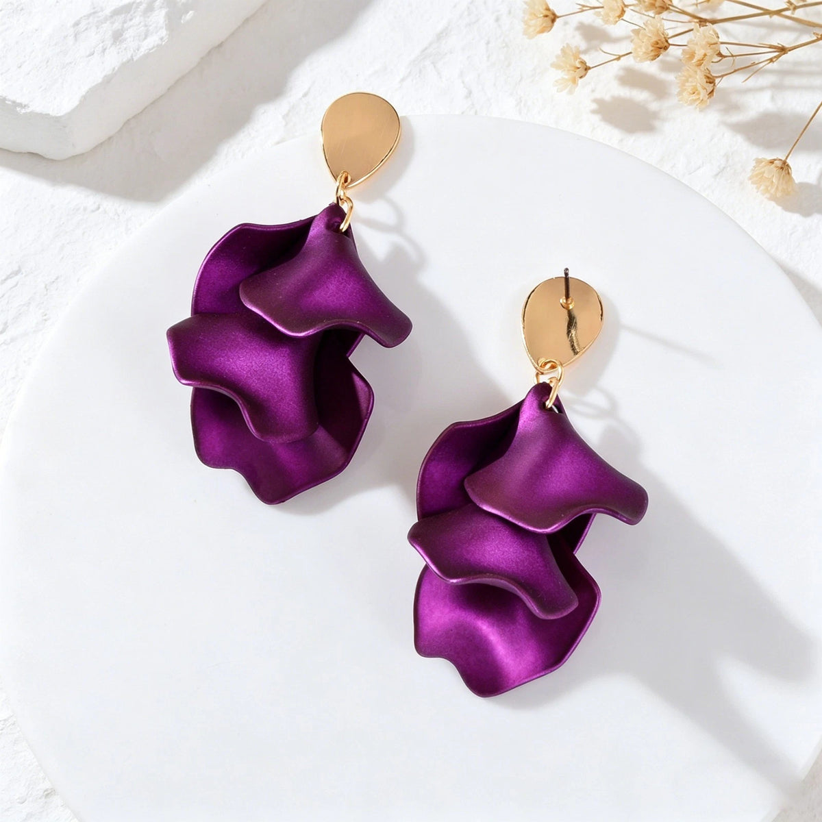 Boho White Petal Flower Dangle Earrings Summer Beach Wedding Vacation Jewellery