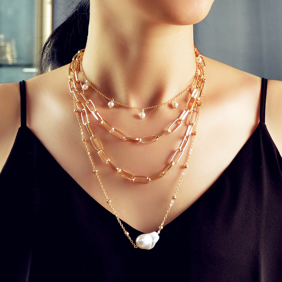 Statement Pearl Charm Multi-layer Gold Chunky Collar Necklace Party Decoration