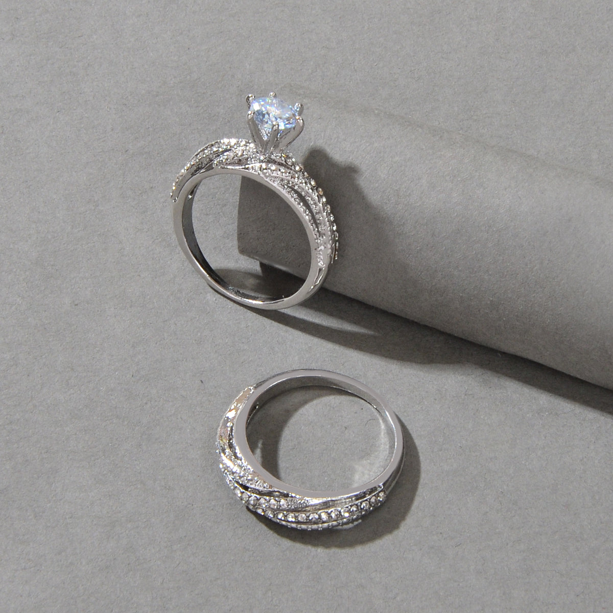 2 pcs Wedding Jewellery Luxurious Rhinestone Silver Finger Ring Bridal Ring Band
