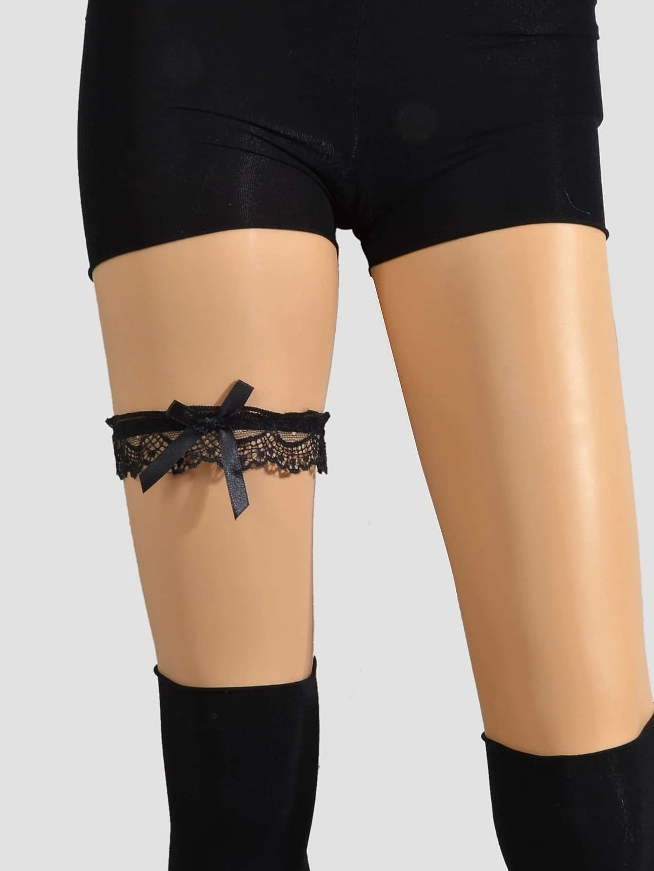Women's Sexy Thigh Lace Bowknot Elastic Leg Chain Halloween Party Cosplay