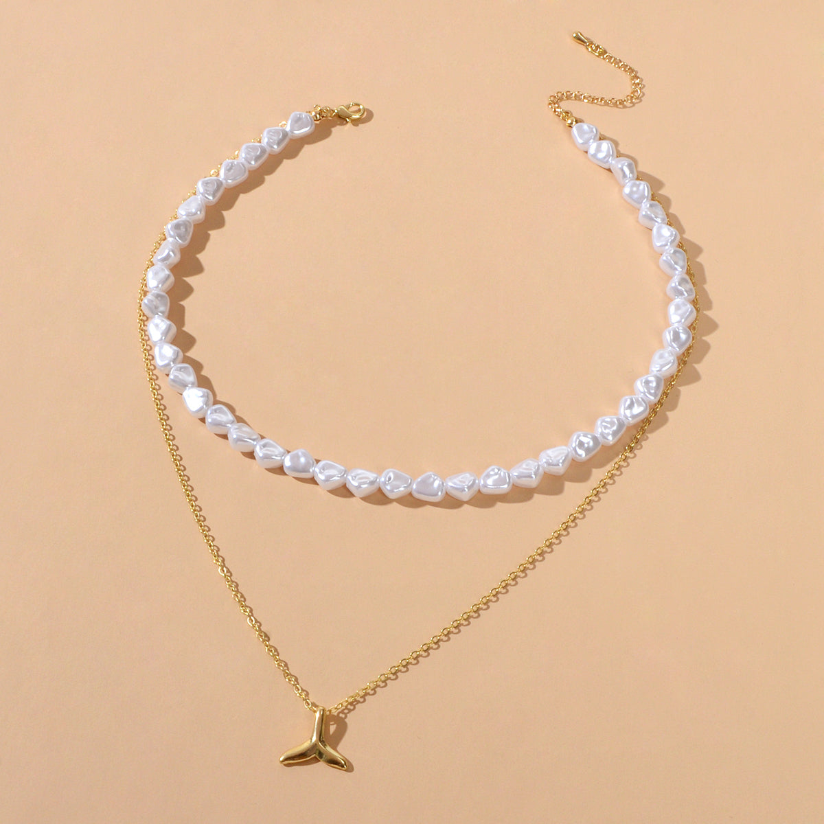 Textured Accessories Double layer Chain Pearl Choker Fish Tail Pendant Necklace
