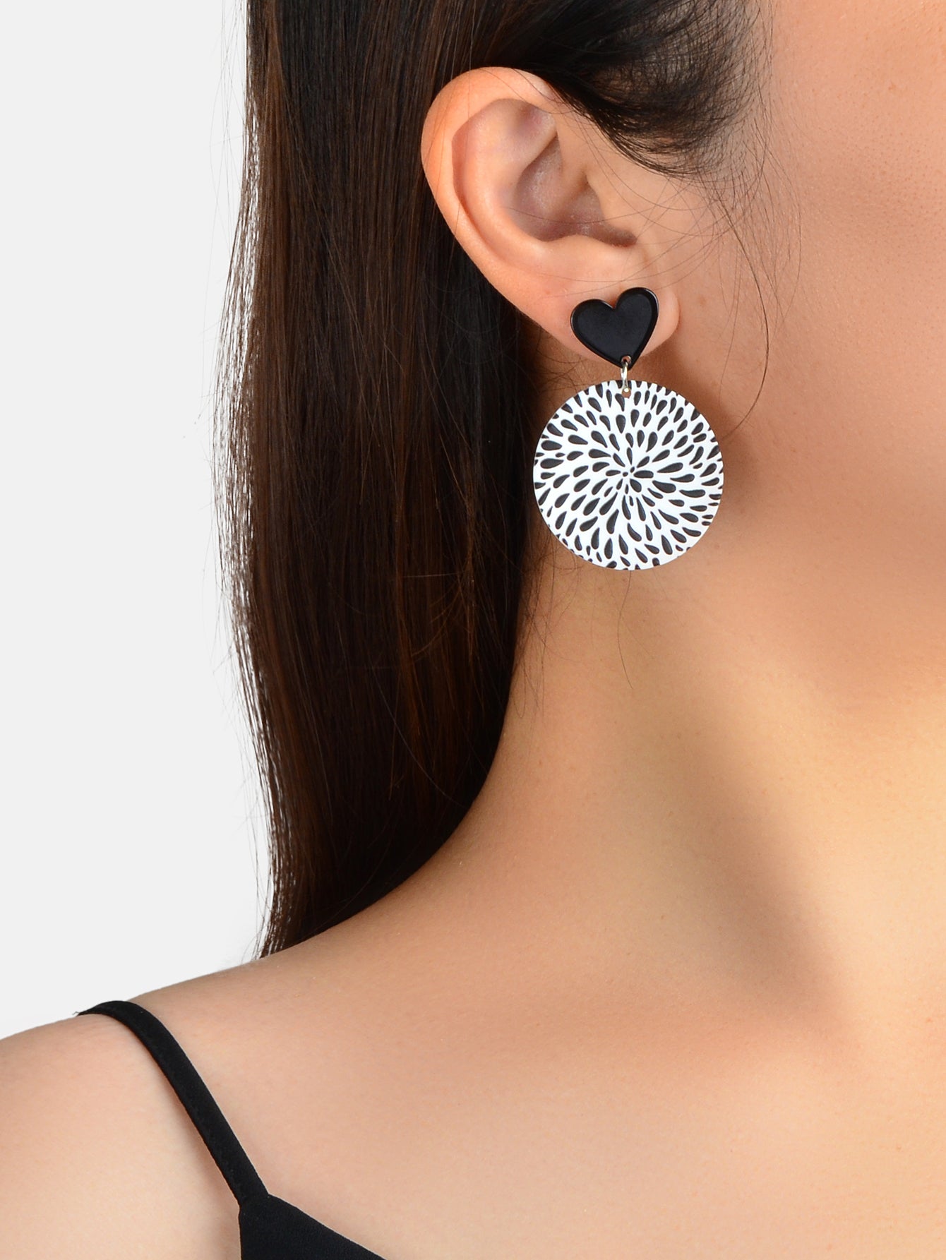 Boho Retro White Black Geometric Pattern Heart Round Acrylic Holiday Earrings