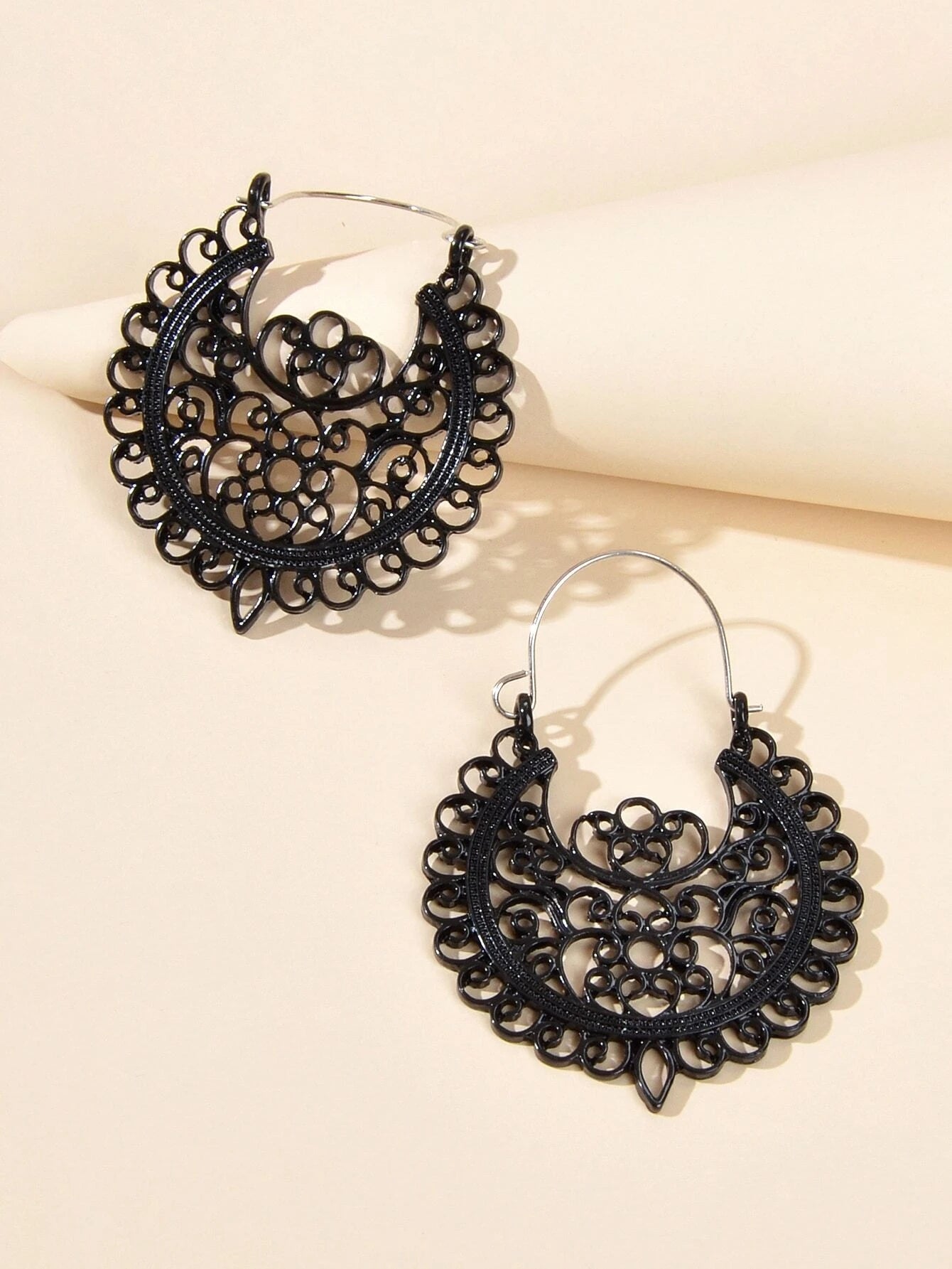 Traditional Black Hollow out Geometric Flower Hoop Earrings Designer Jewellery