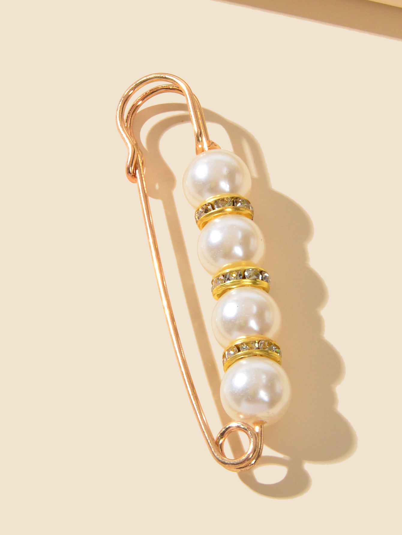 Pretty Pearl Rhinestone Brooch Sweater Shawl Clips Decorative Collar Safety Pins