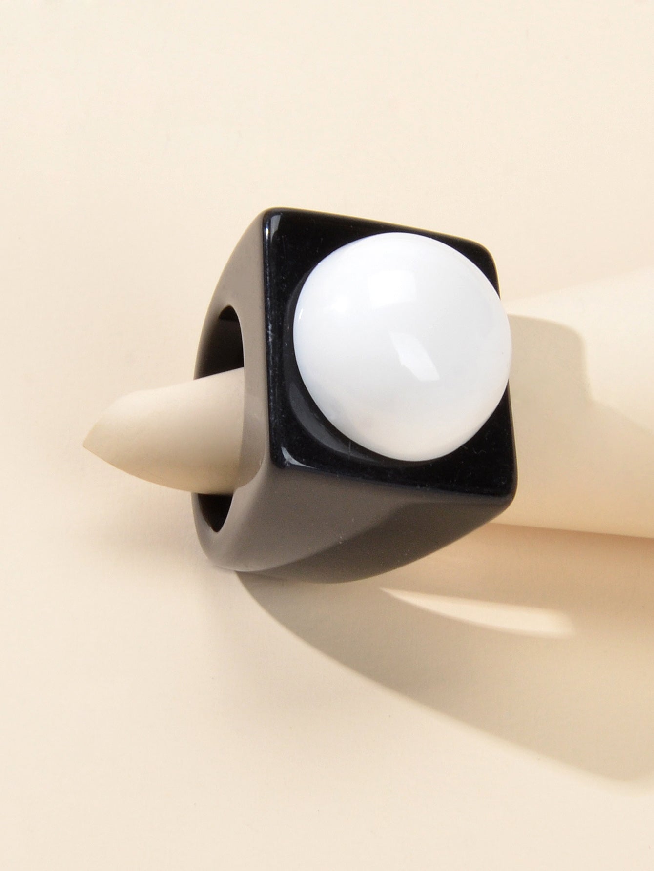 Designer Jewelry White Black Acrylic Square Chunky Plastic Dome Rings Party Band