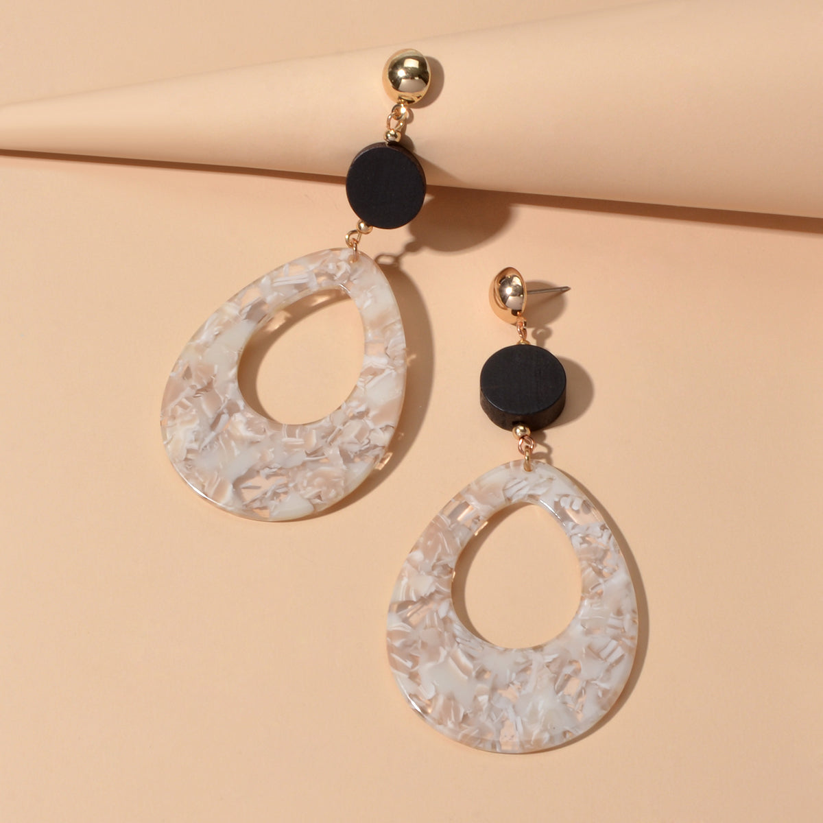 Retro Style Acrylic Water Drop Dangle Holiday Earrings Traditional Women Jewelry