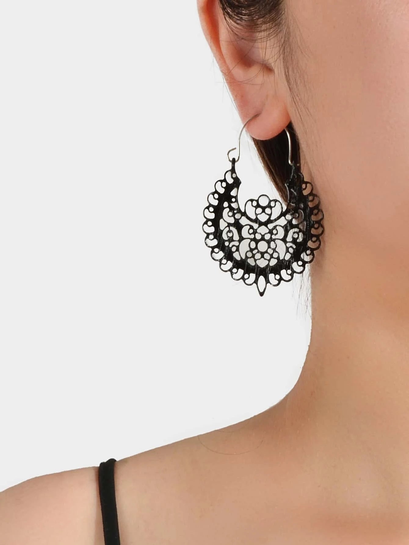 Traditional Black Hollow out Geometric Flower Hoop Earrings Designer Jewellery