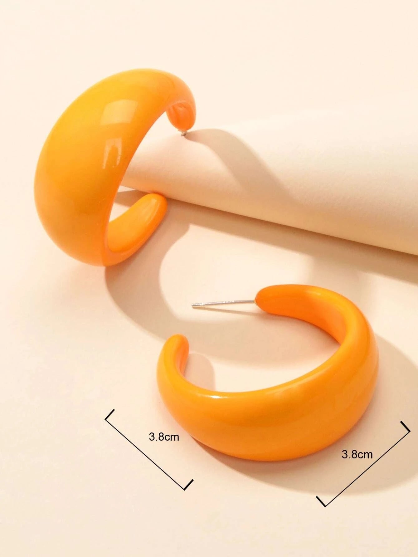 Fashion Round Yellow White Resin Hoop Earrings Circle C Shape Acrylic Cuff Stud