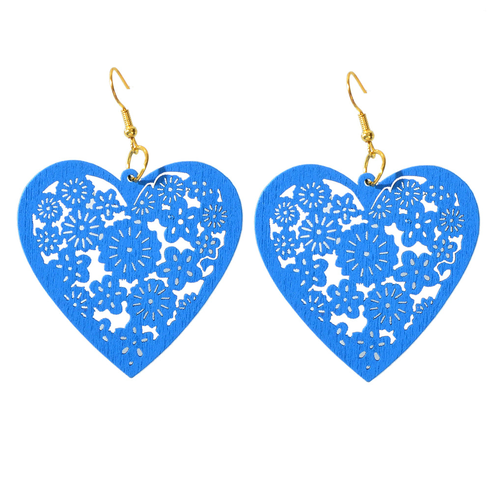 Nice Collection Colorful Wood Flower Pattern Hollow Heart Dangle Ladies Earrings